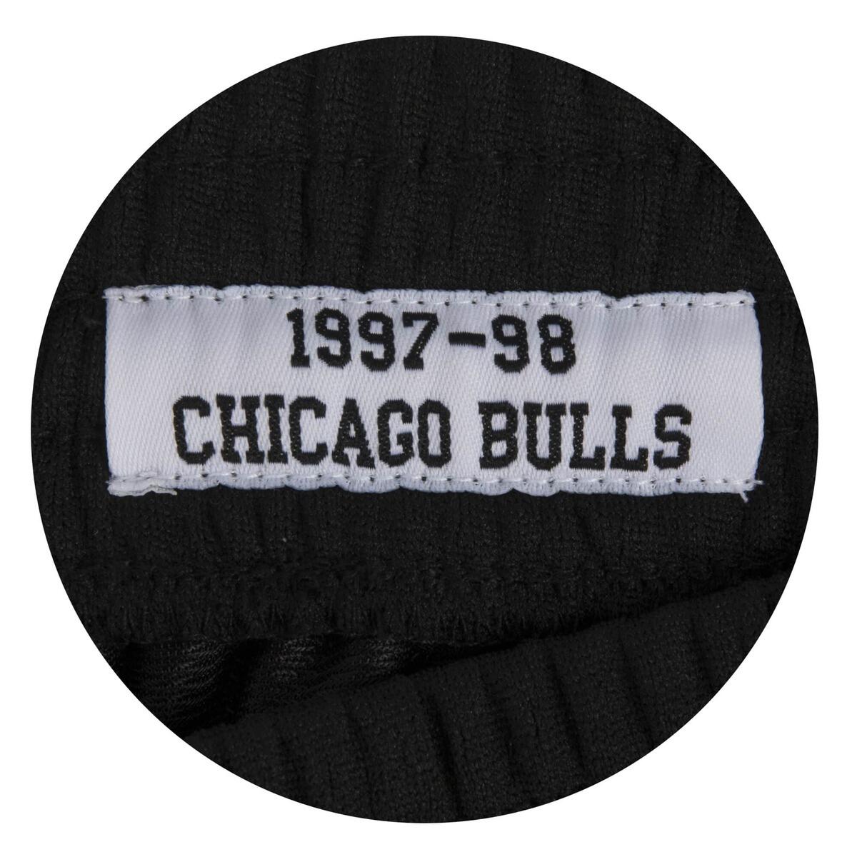 Short Chicago Bulls nba 4/4