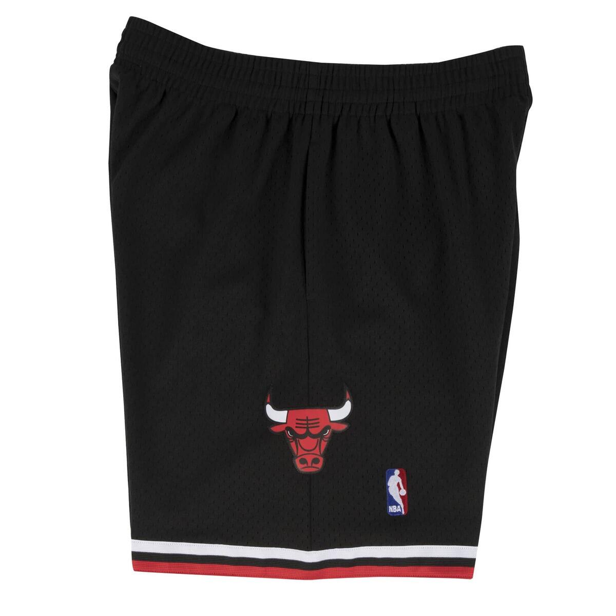 Short Chicago Bulls nba 2/4