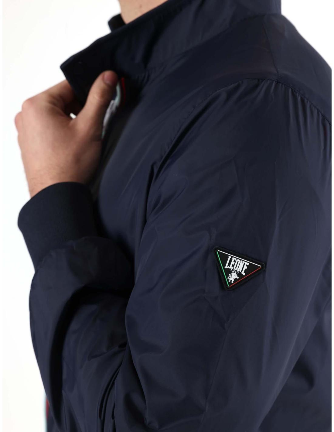 Giacca Impermeabile con cappuccio e zip Leone Basic 3/6