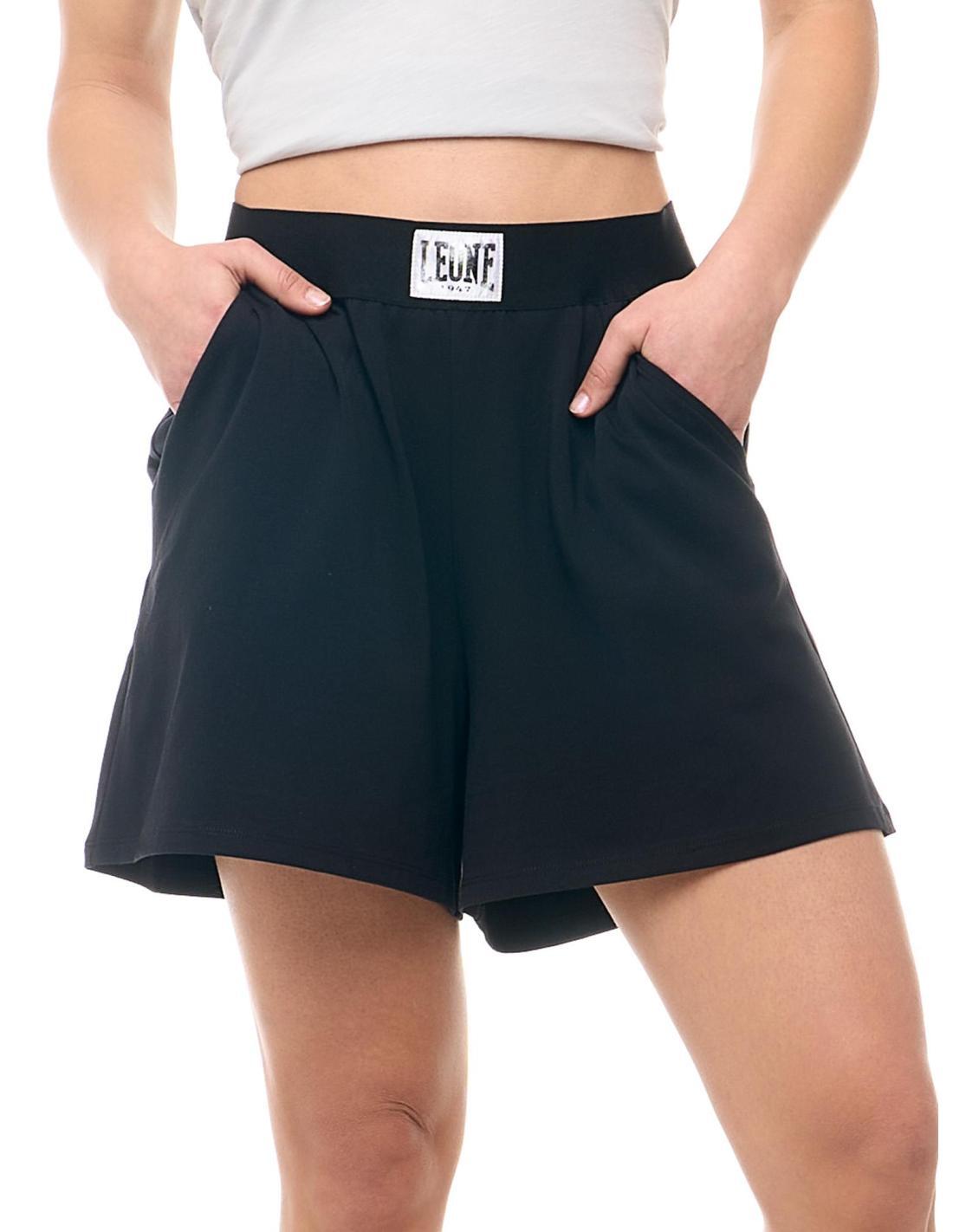 Bermuda donna Leone 1947 Apparel in cotone elasticizzato con patch boxe 5/8