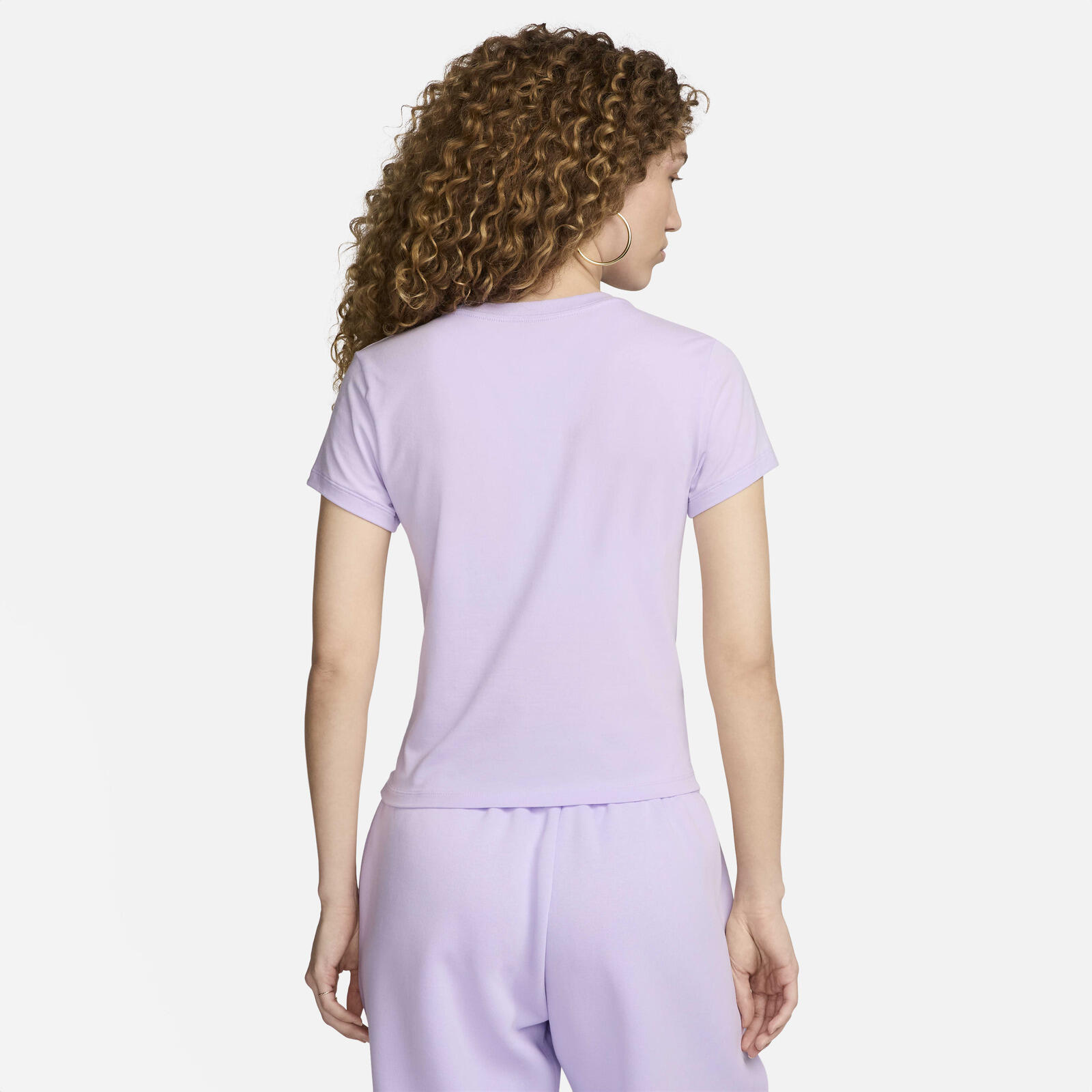 Camiseta Nike W Sportswear Chill Knit, Púrpura, Mujer 2/5