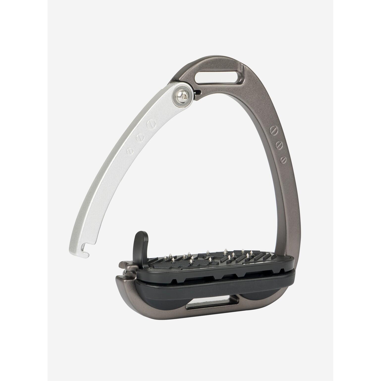 Riding safety stirrups LeMieux Vector