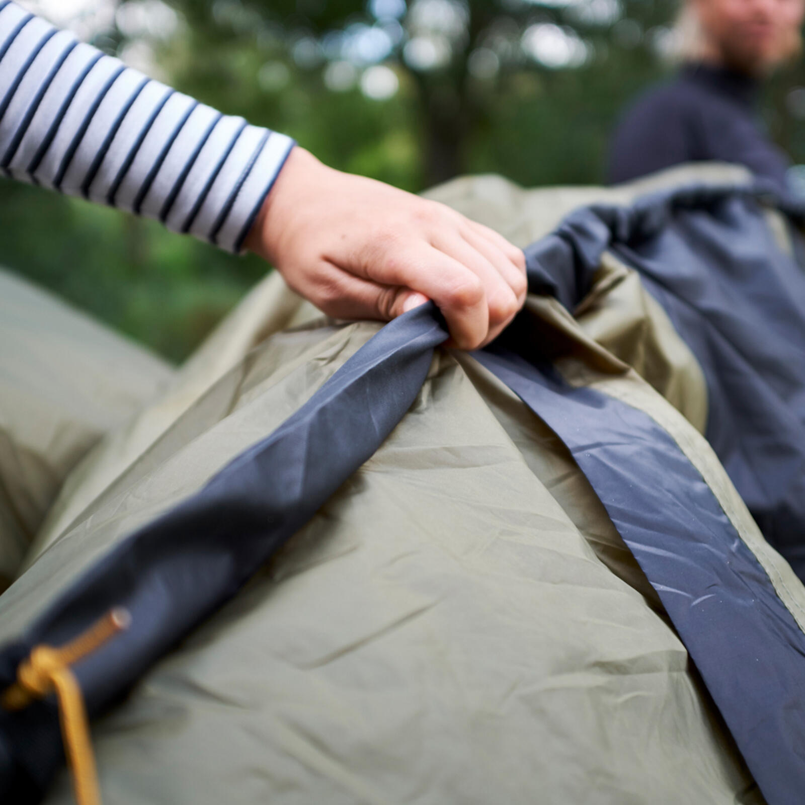 Tente tunnel Robson Alu 3 personnes de camping familiale Vorraum légère 5/7