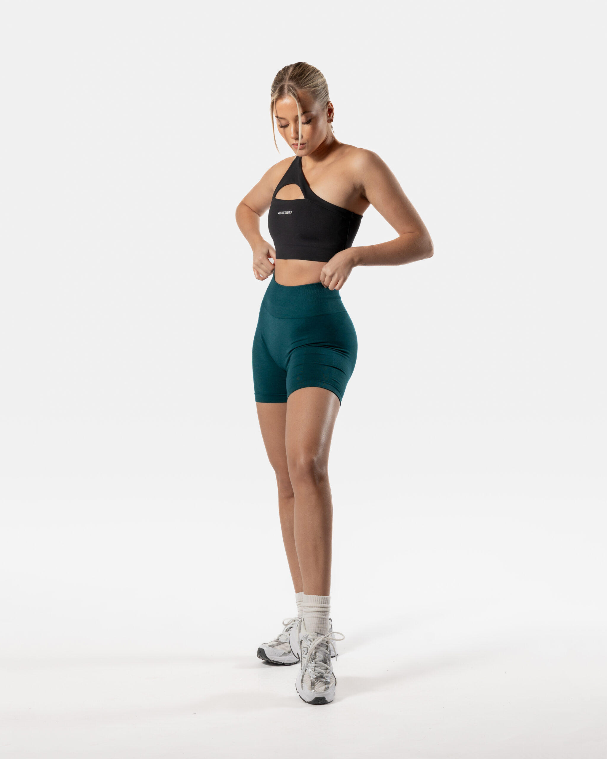 Reform Short Scrunch sans couture - Bleu nuit 2/7