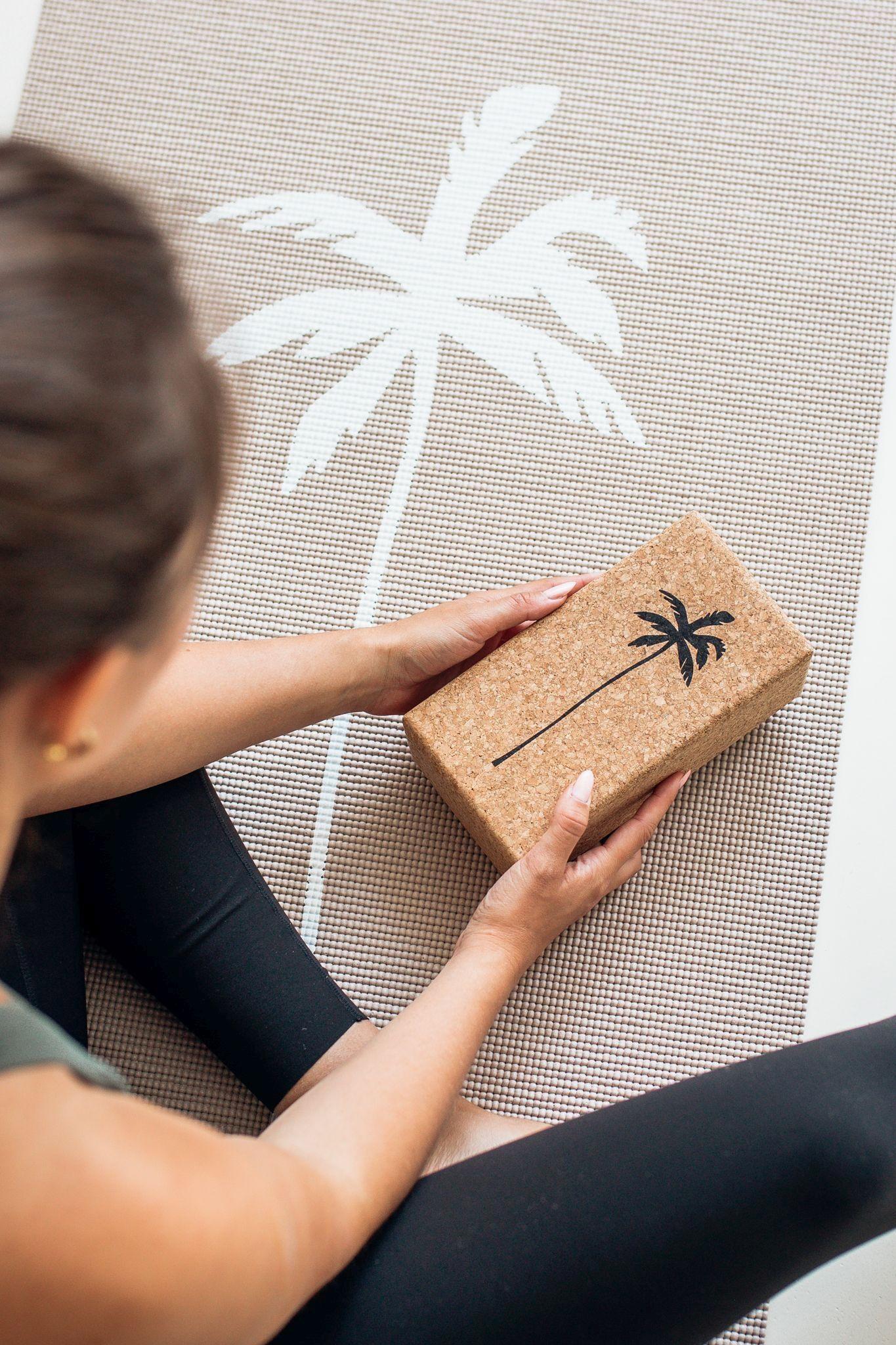 Lotus Yogamat sticky extra dik beach sand 2/5