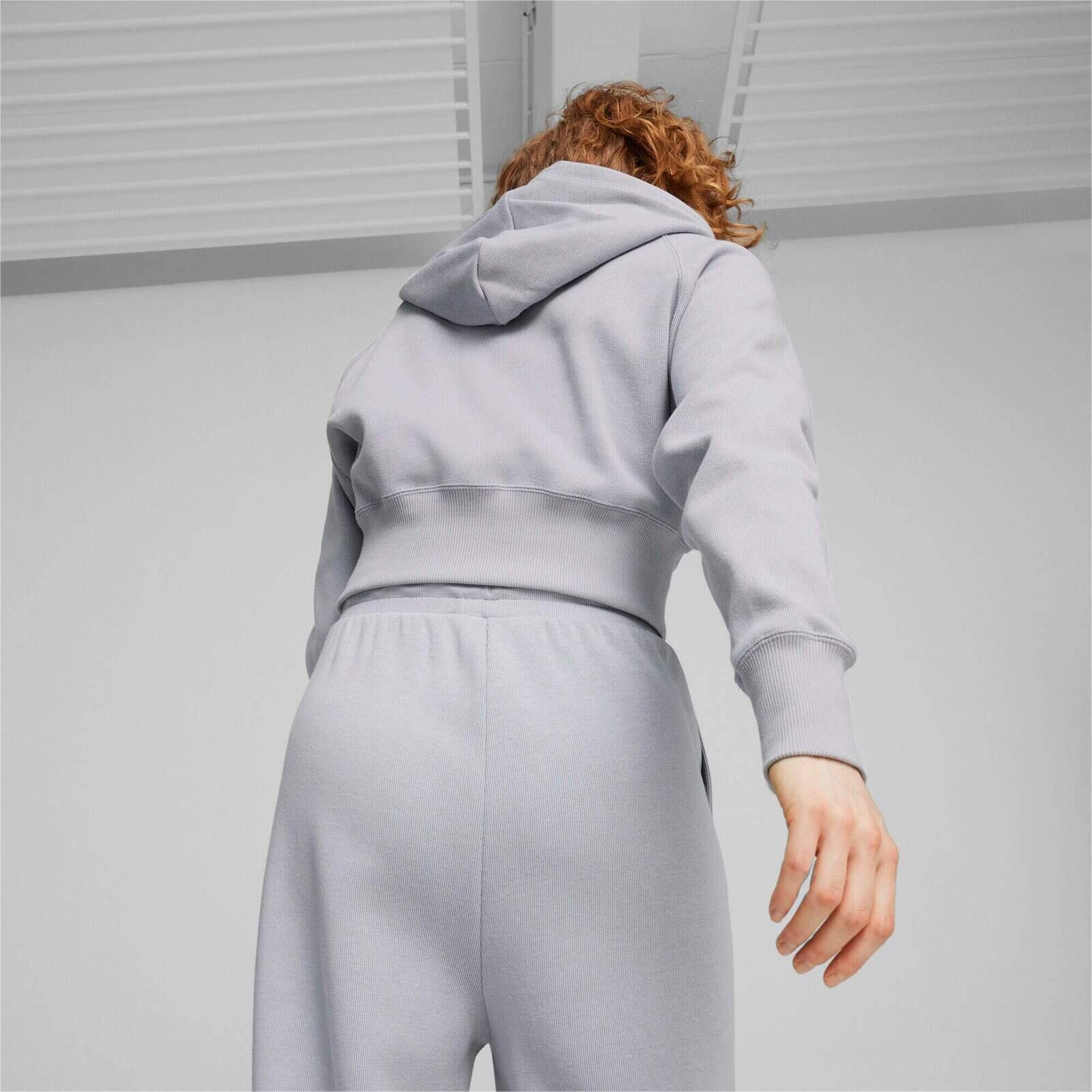 Hoodie Puma Classics Relaxed Cropped, Cinza, Mulheres 2/5
