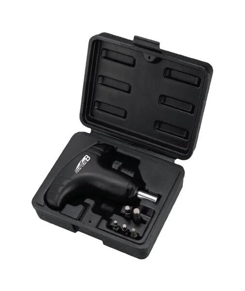 Preset torque wrench with a carry case