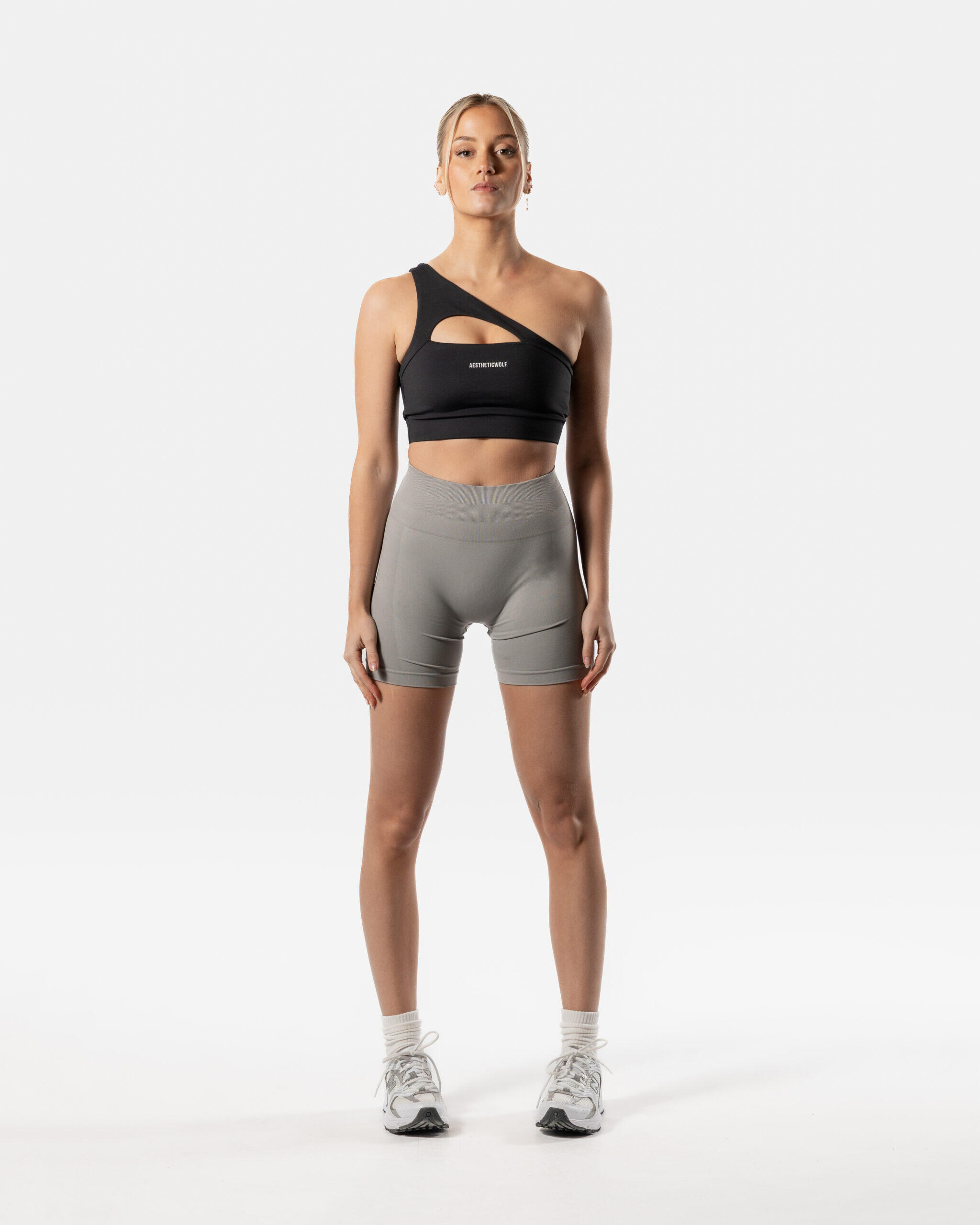 Pantalones cortos Reform Seamless Scrunch Fitness Gris 6/6