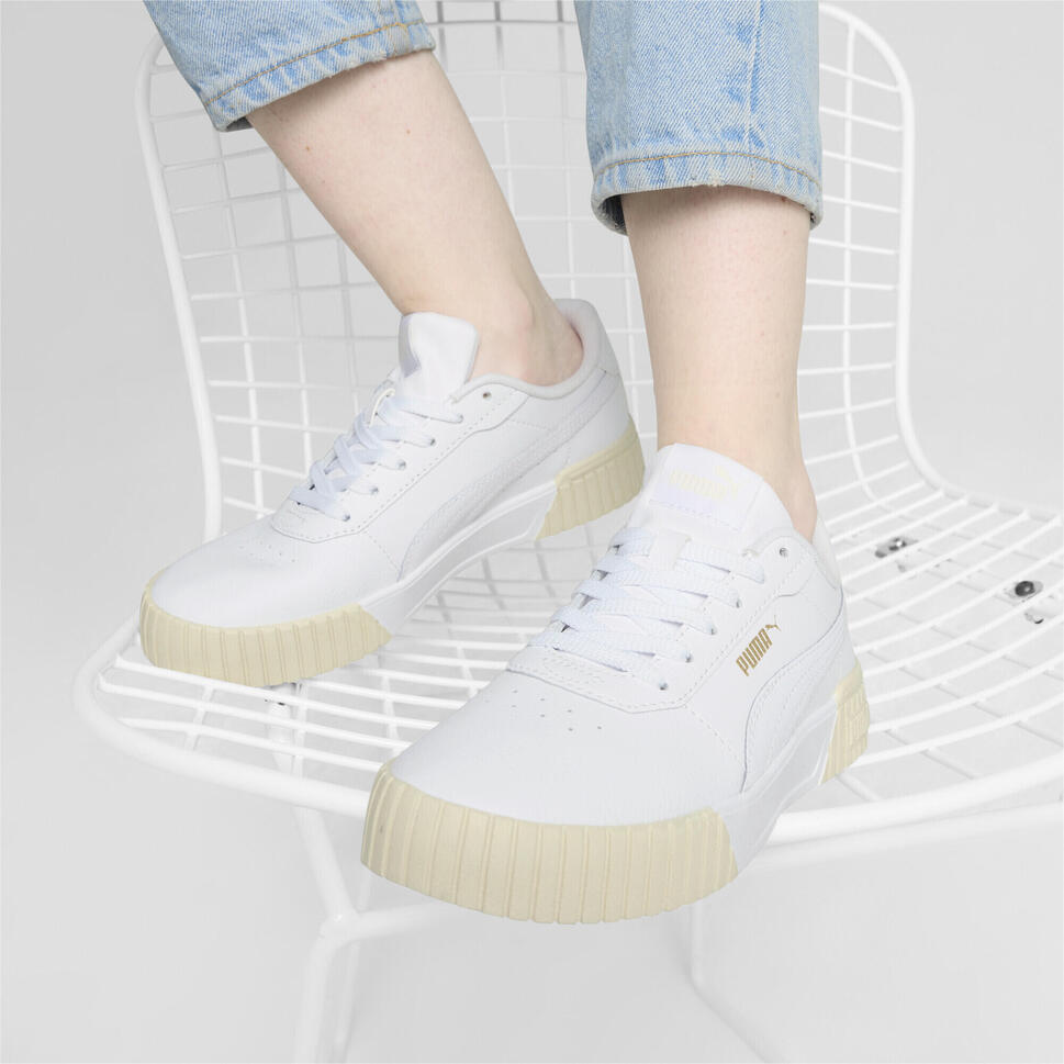 Damskie sneakersy Carina 2.0 PUMA White Gold Alpine Snow
