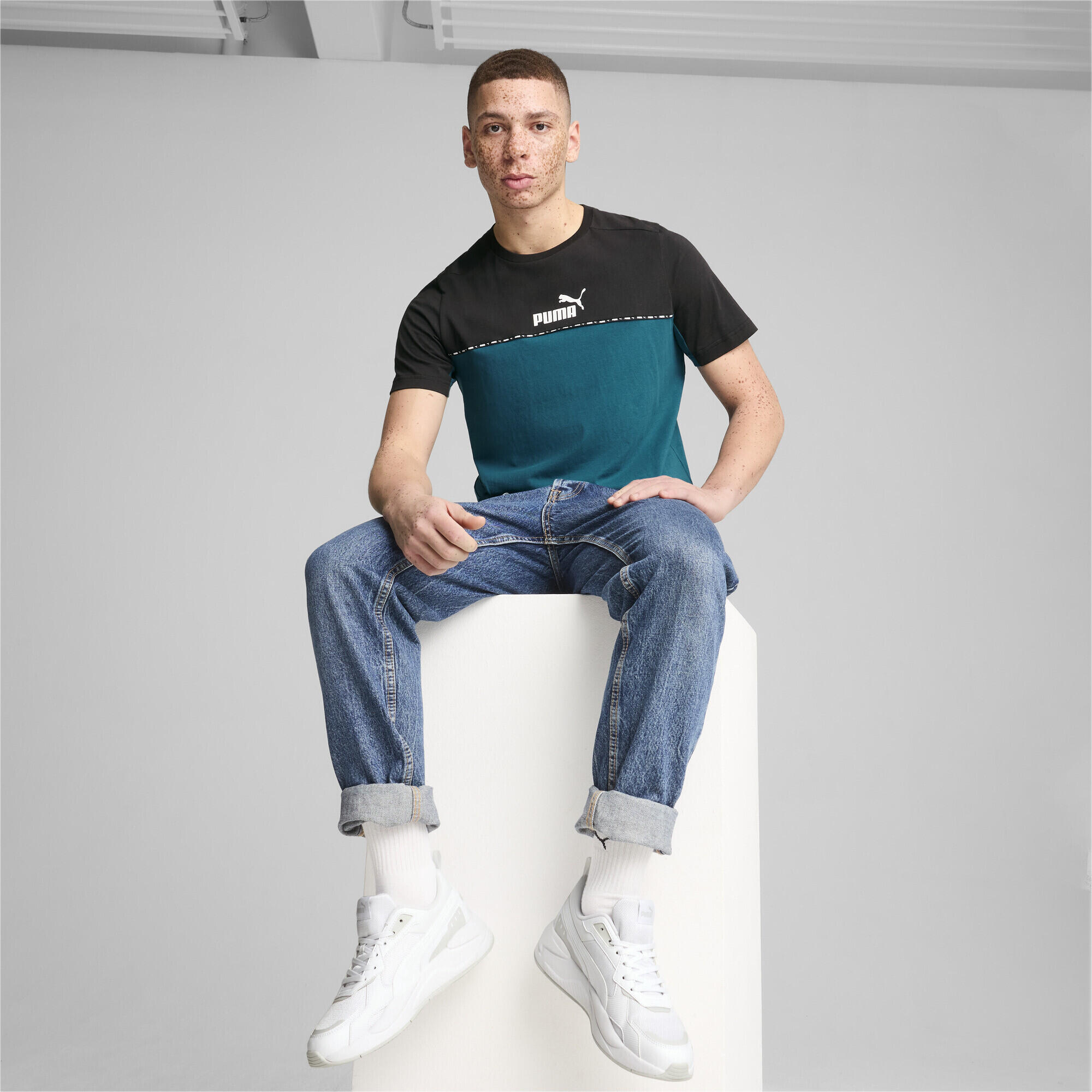 Camiseta Hombre Essentials Block Tape PUMA Cold Green 6/7