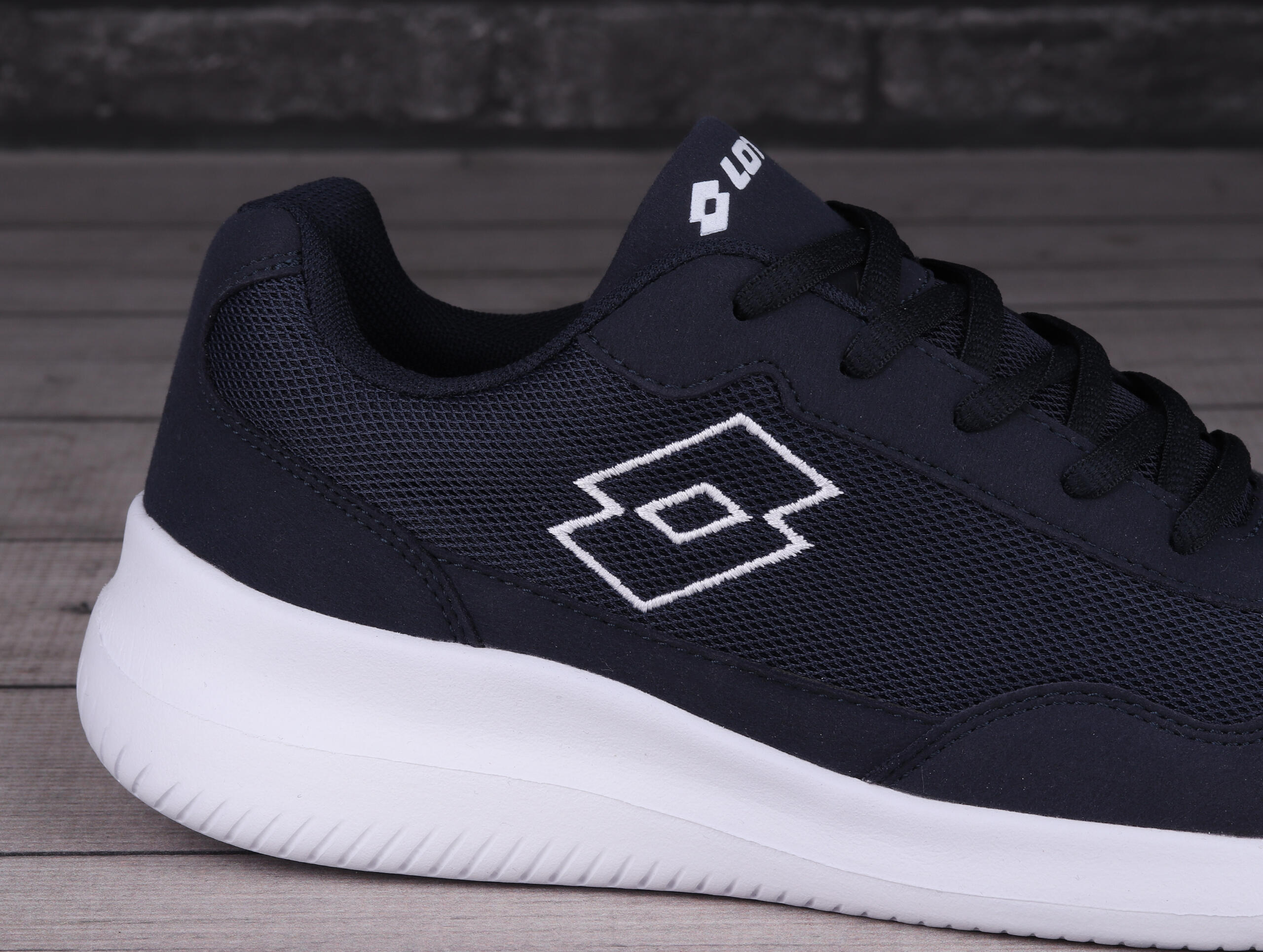 Buty męskie sportowe Lotto CONNECT 6/7