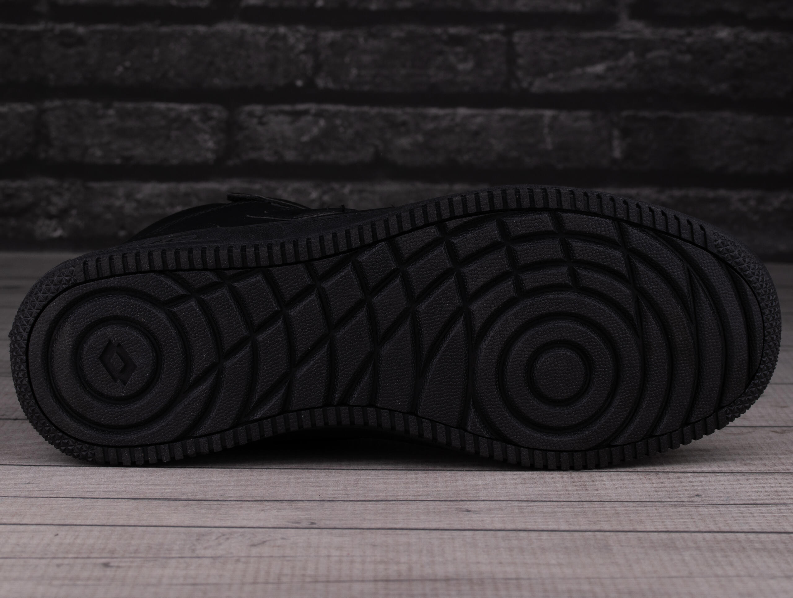 Scarpa universali uomo Lotto Paliot Mid Oc 4/7