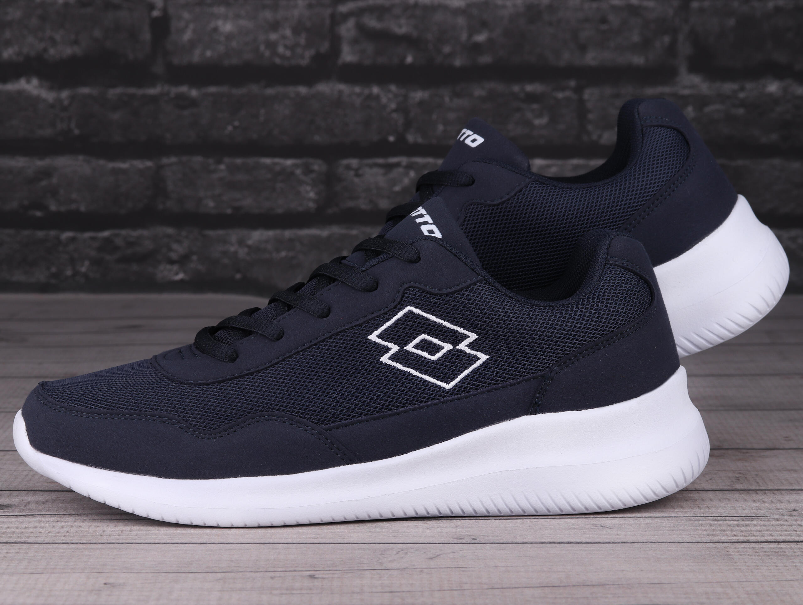 Buty męskie sportowe Lotto CONNECT 3/7