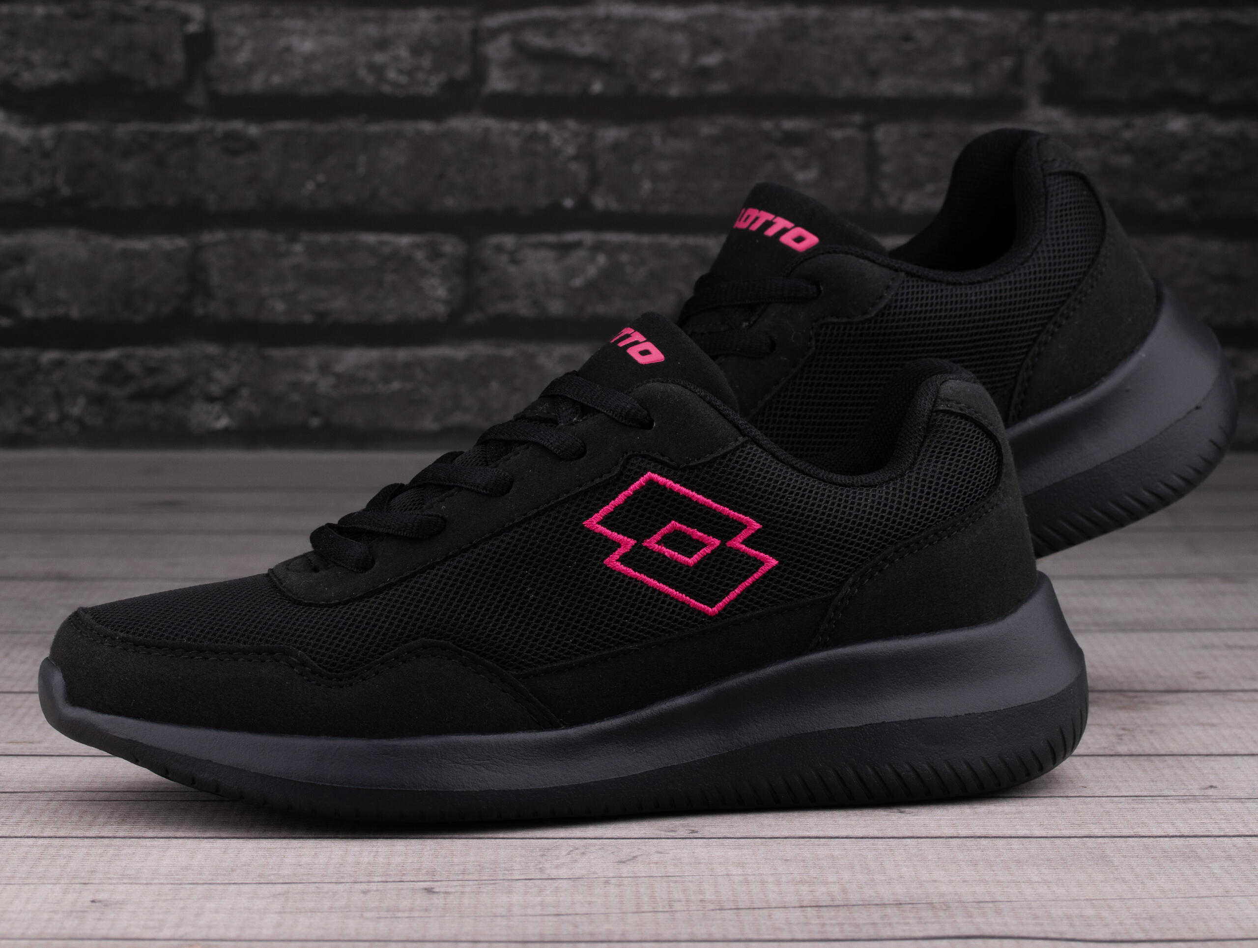 Buty damskie sportowe do biegania Lotto CONNECT OC 3/7