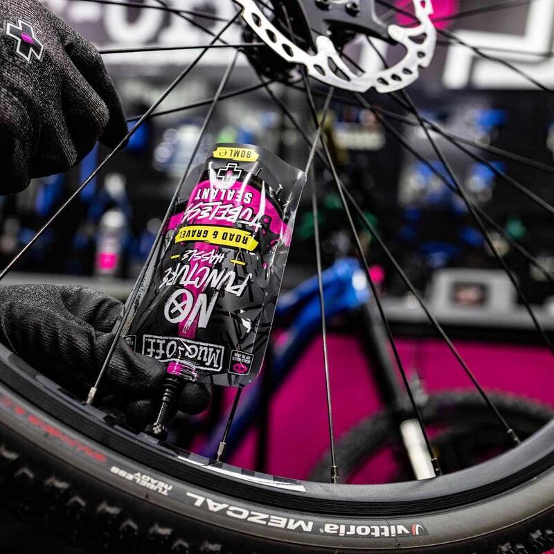 Solutie antipana Muc-Off Road si Gravel Tubeless sealant 140ml