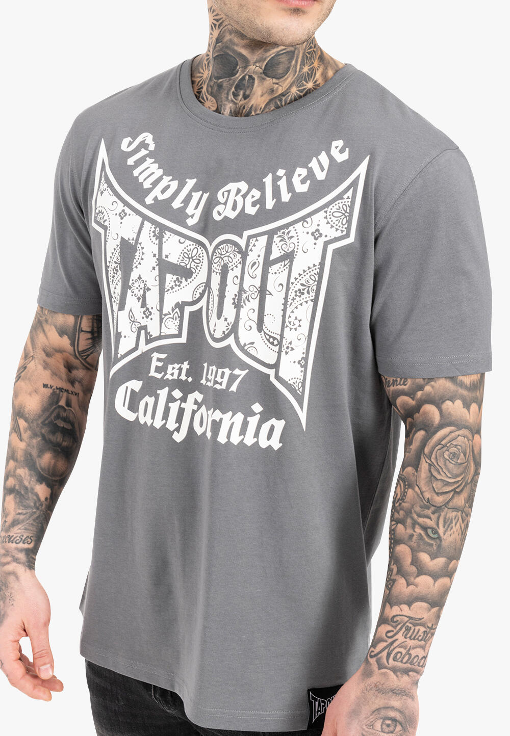 Tapout NORMALE PASSFORM LIFESTYLE BASIC - T-shirt print - black white/zwart Tapout NORMALE PASSFORM LIFESTYLE BASIC - T-shirt print - black white/zwart