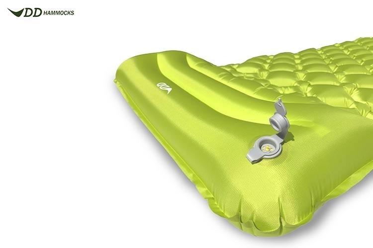 Mata turystyczna nadmuchiwana DD Hammocks DD SuperLight 4/6