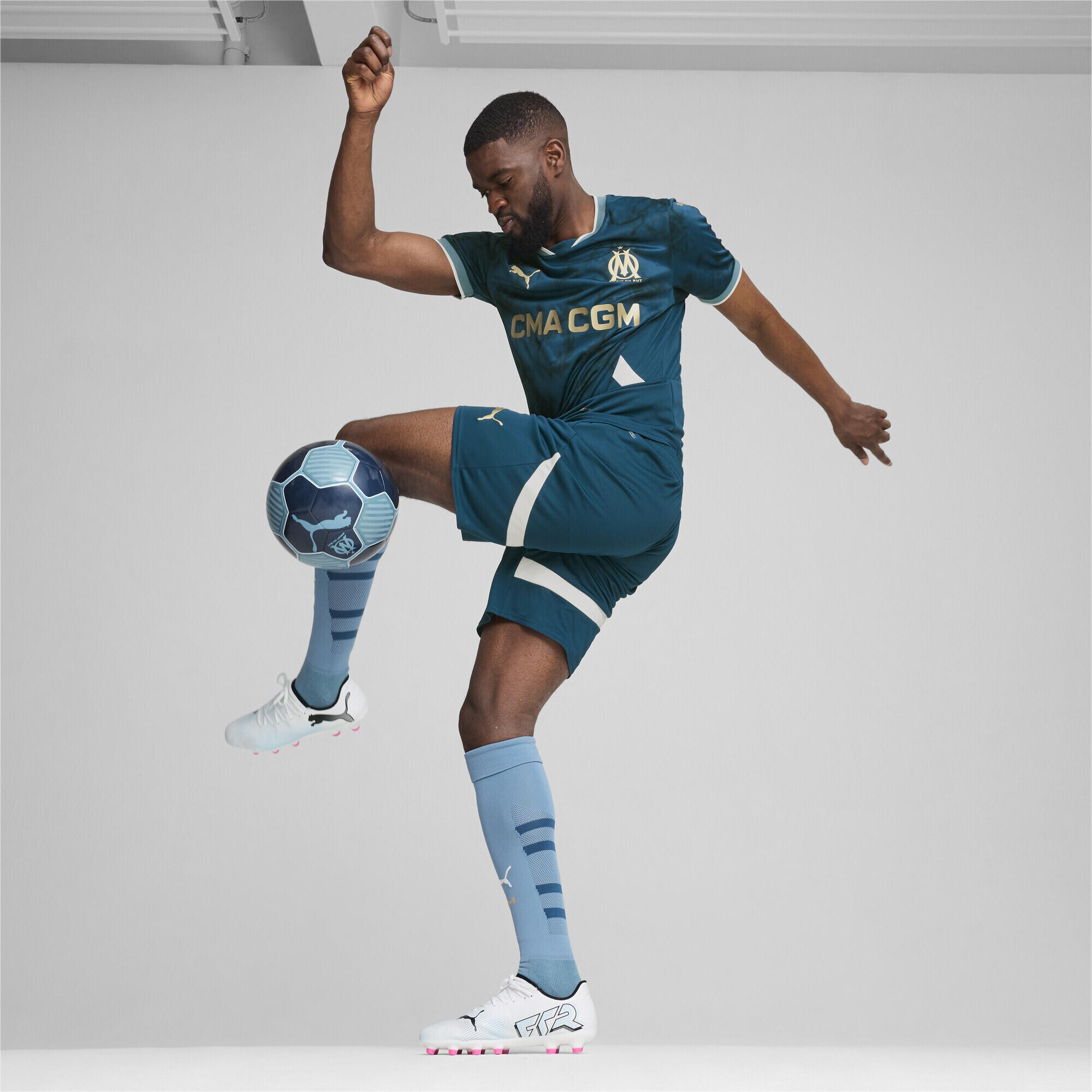 Olympique de Marseille 24/25 short voor heren PUMA Ocean Tropic Bold Blue 5/7