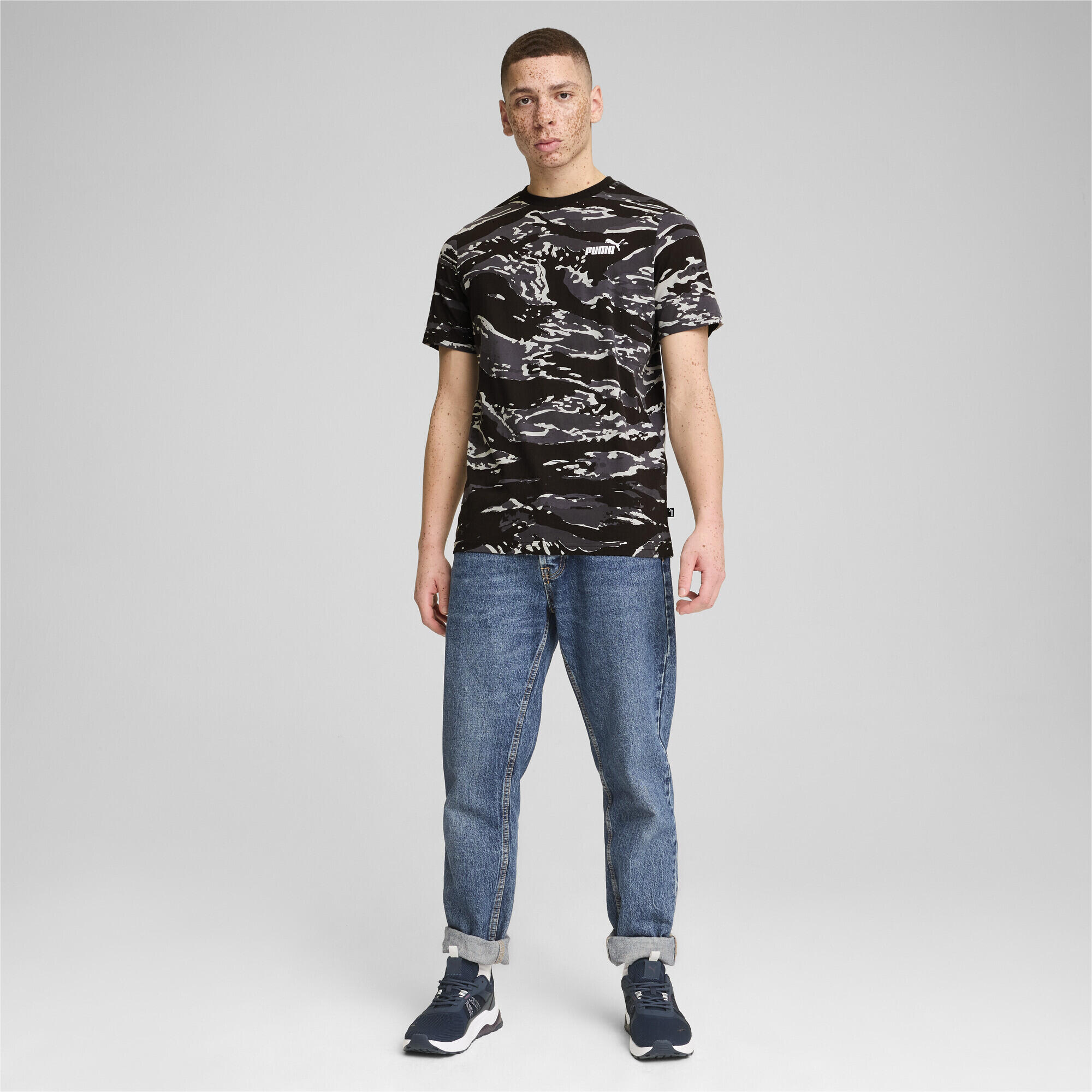 ESS+ CAMO Graphic T-Shirt Herren PUMA Black 3/7