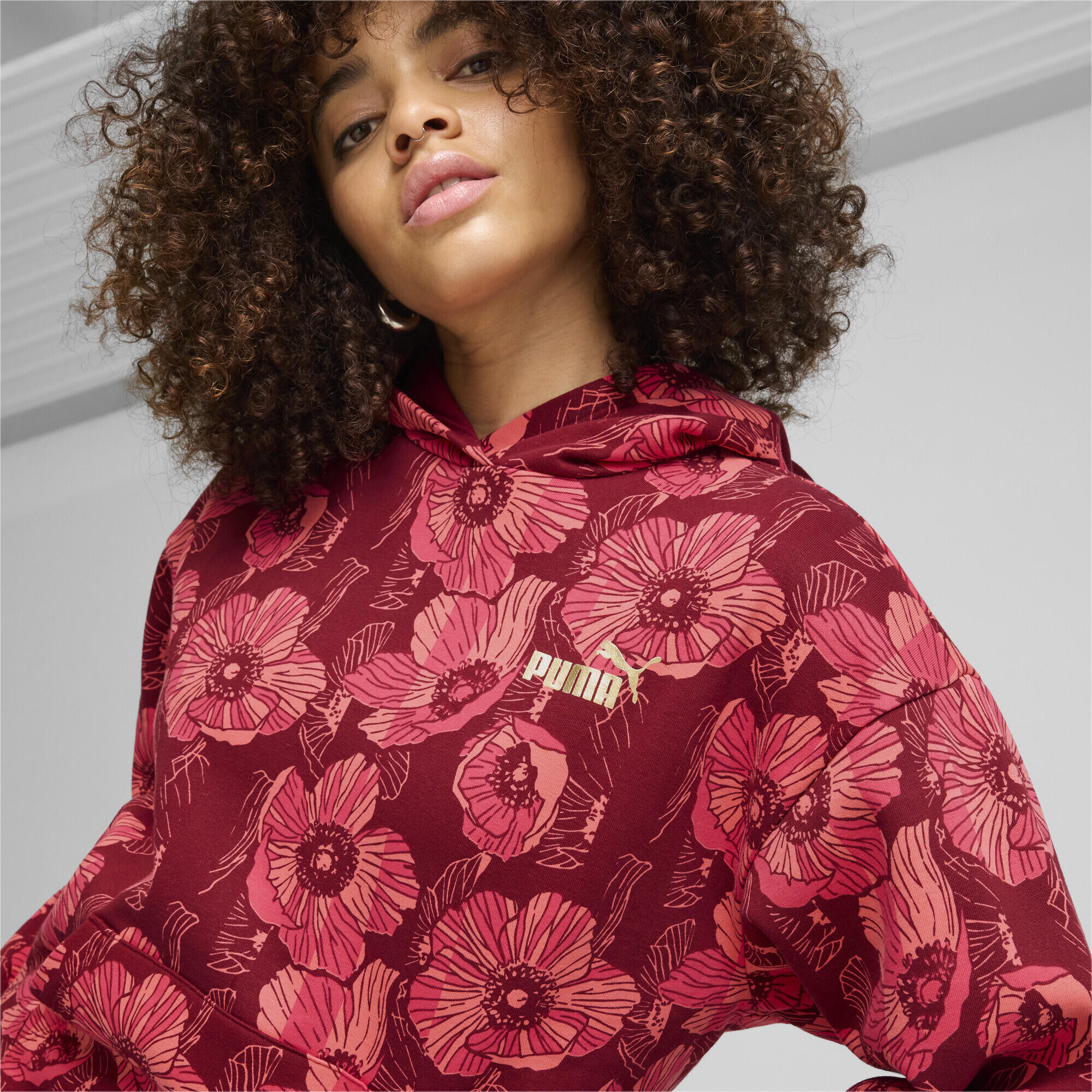 Sudadera estampada con capucha ESS+ Class Act Mujer PUMA Intense Red 4/7