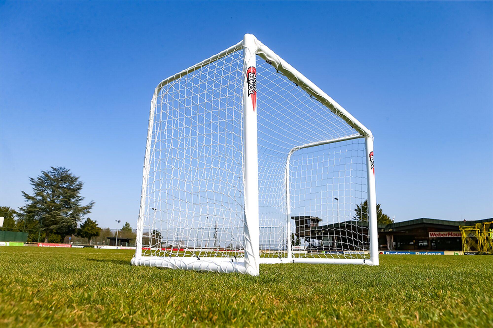 Porta da calcio 2,4 x 1,8 m - Perfetta per calciare in giardino 5/6