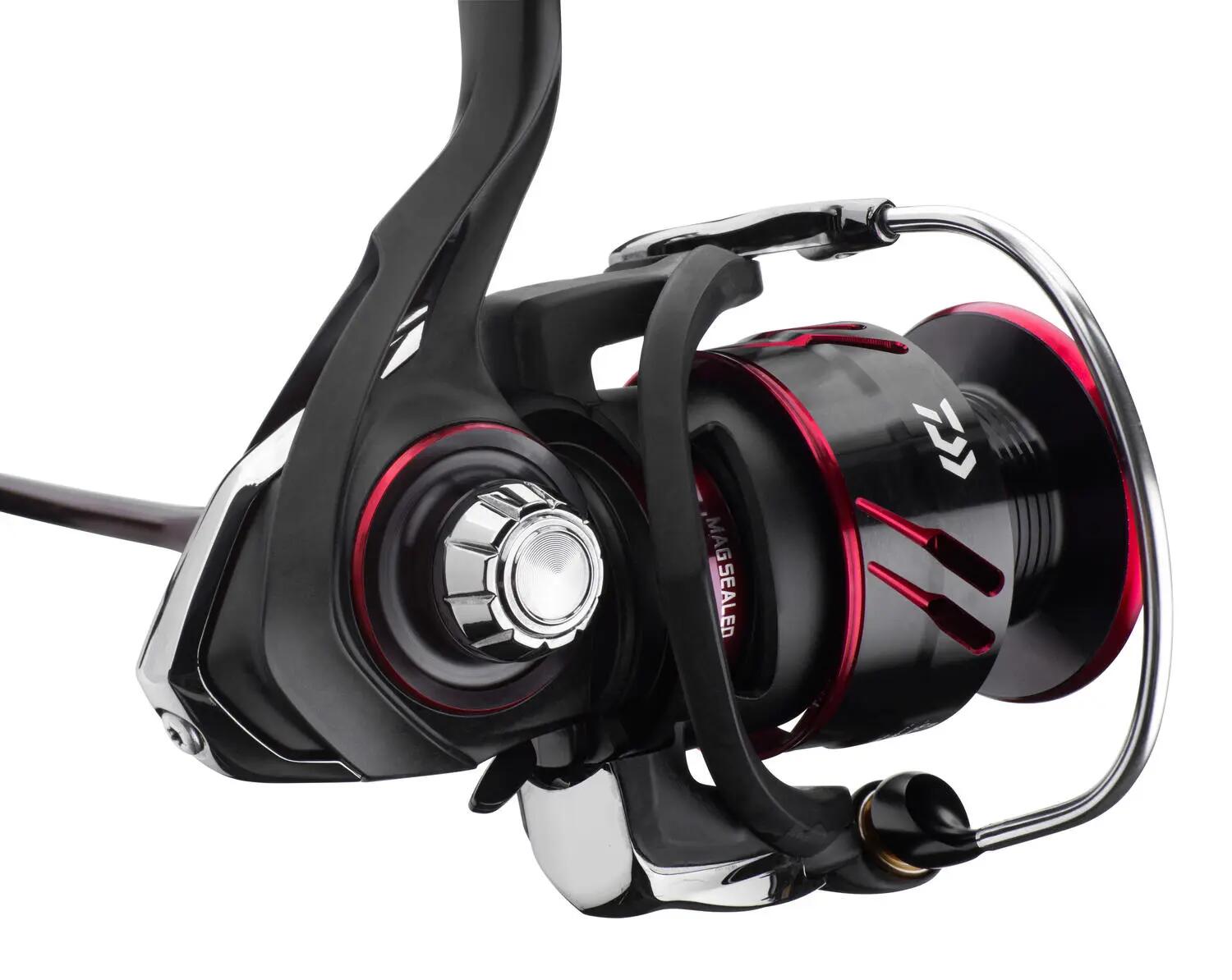 MULINETA DAIWA BALLISTIC LT 2000D 6RUL/150MX023/5,2:1 2/3