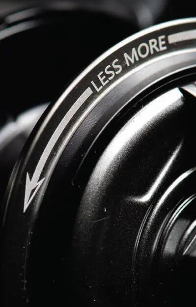 MULINETA SAVAGE GEAR SGS6 6000 FD 6+1BB 4/4