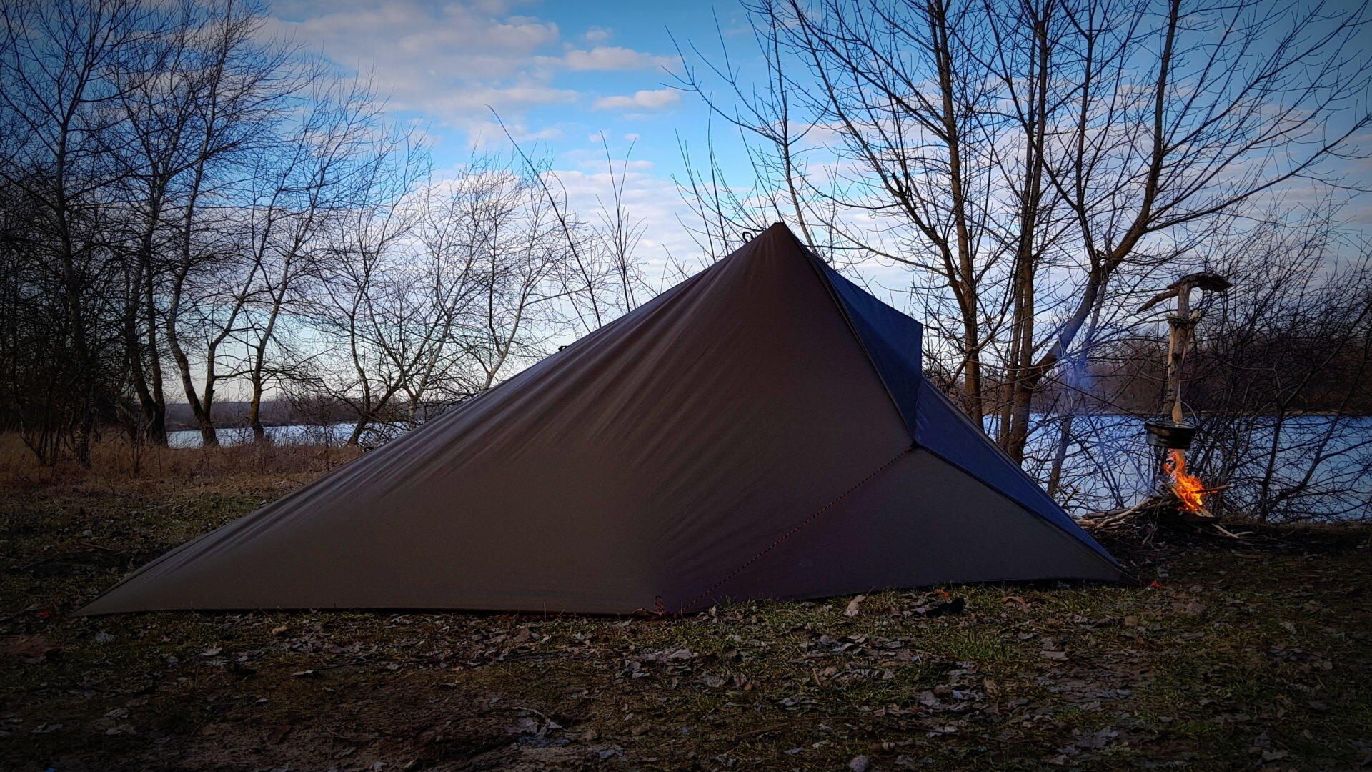 Bushmen Ultralight Tarp 3x3 - Dark Olive 3/6