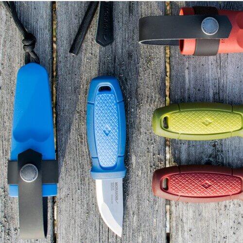 Survivalmes Eldris Neck Knife Sandvik staal - Zwart