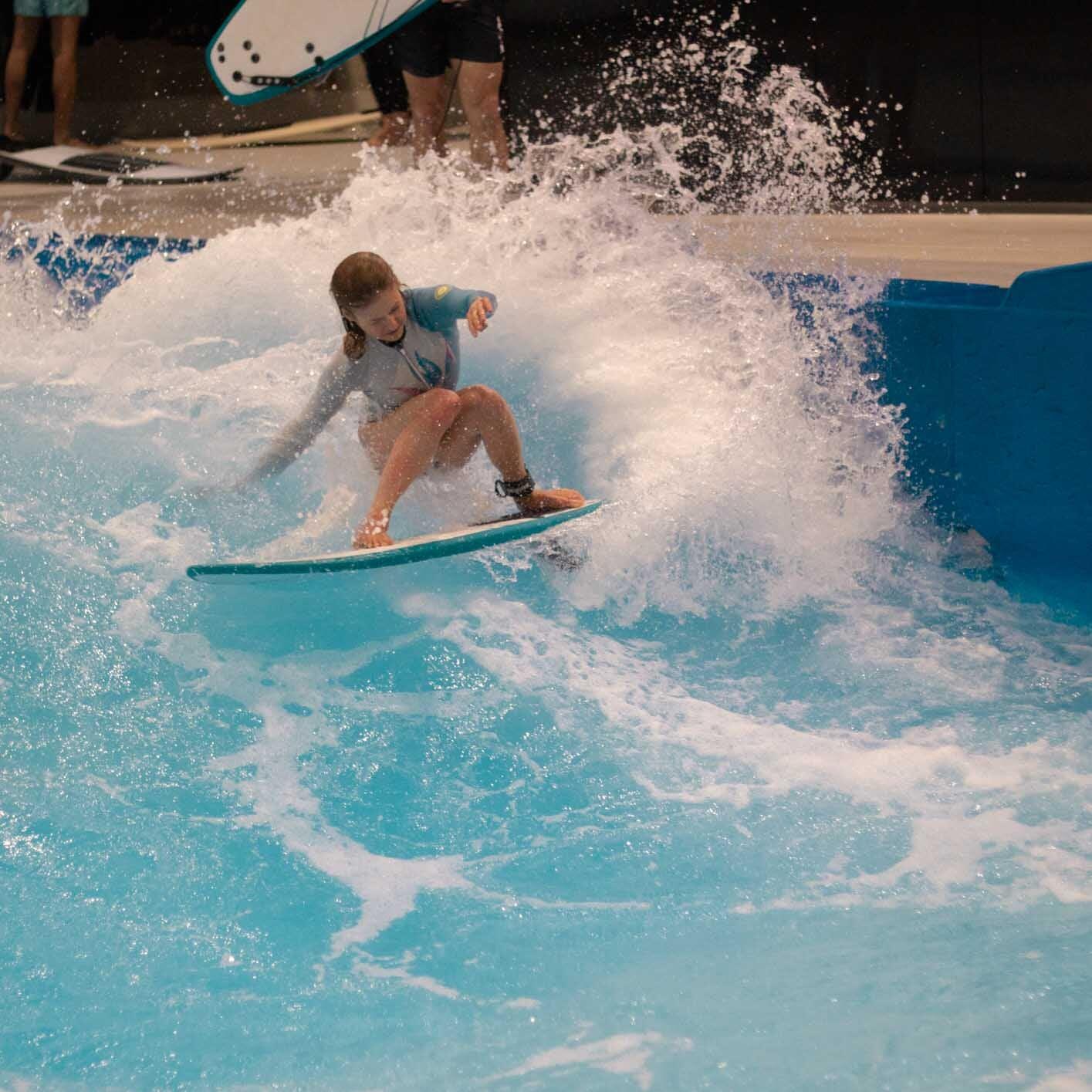 Foamy FLOW X - FUTURES - 5’5 Rivierboard voor beginners en gevorderden 7/8