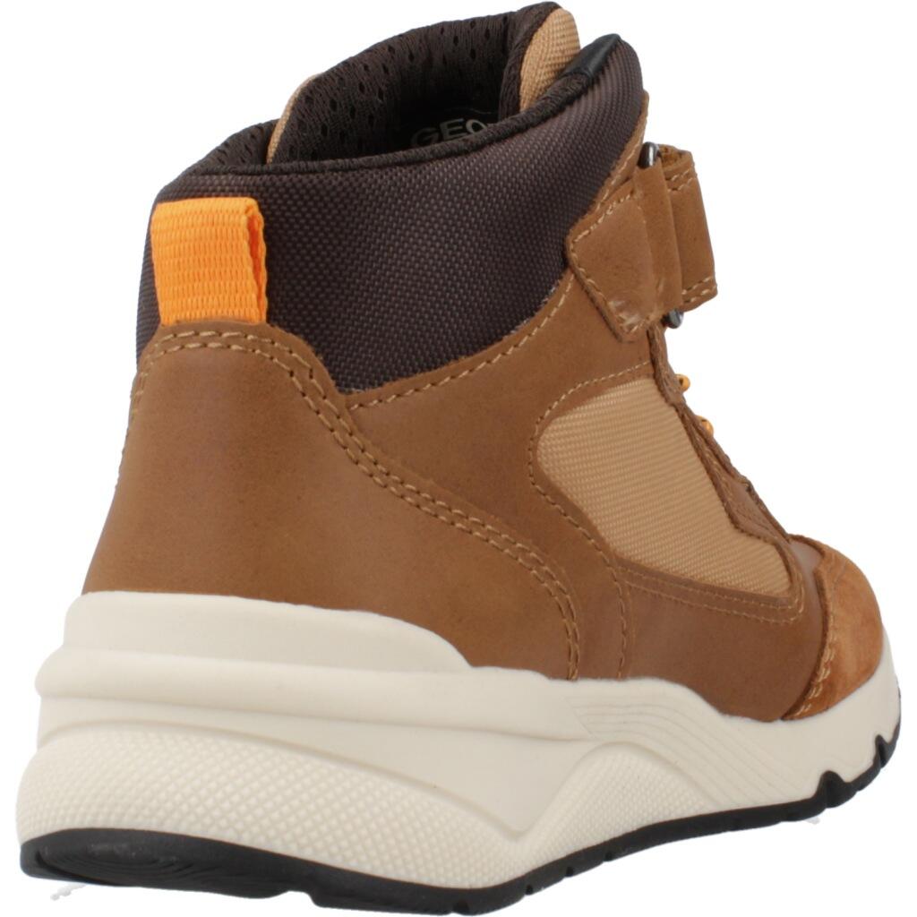 Baskets Geox Modèle J Rooner Couleur Marron 3/5