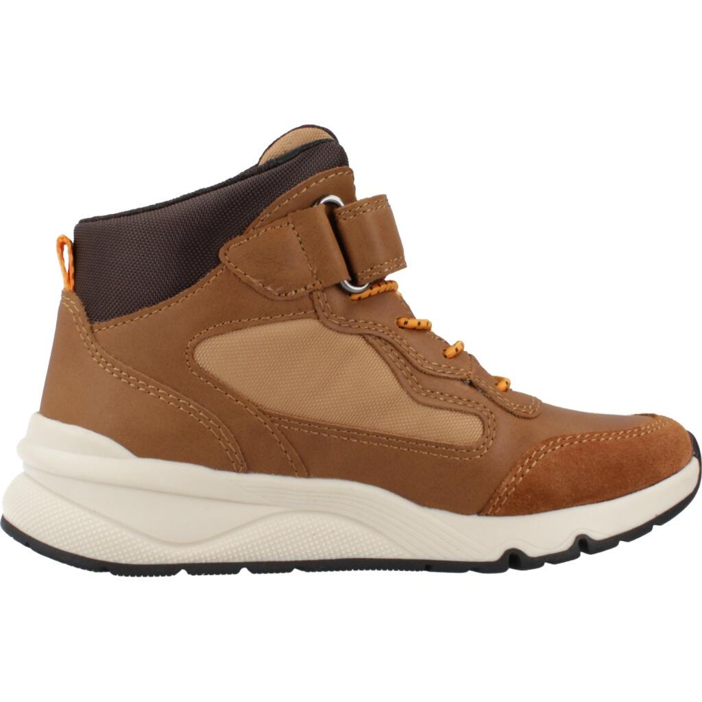 Baskets Geox Modèle J Rooner Couleur Marron 4/5