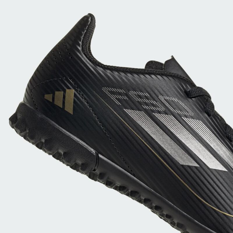 Ghete fotbal Adidas F50 Club TF J negru