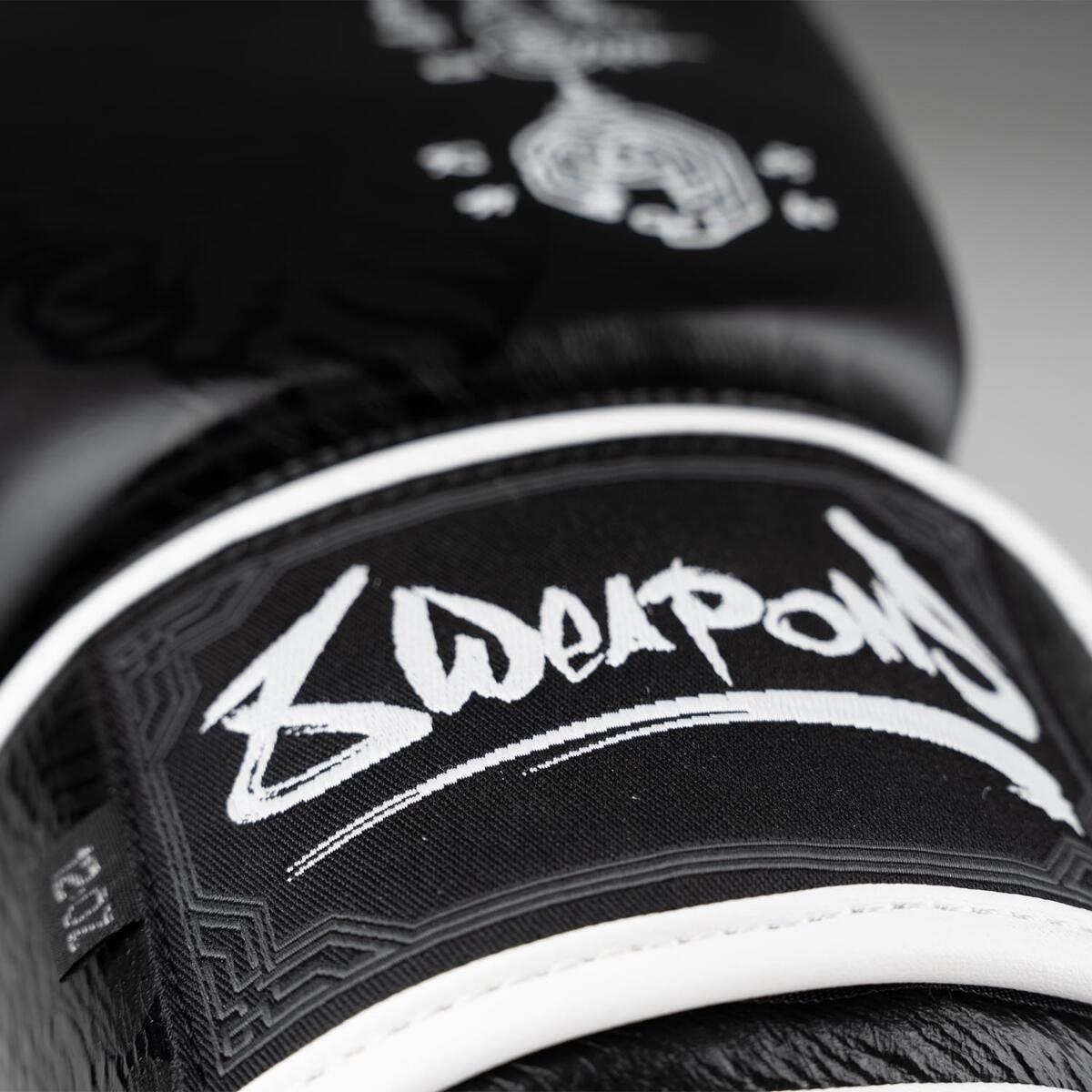 Gants de boxe 8 WEAPONS – Noir – 12 Oz – Sak Yant Big Tiger 5/6