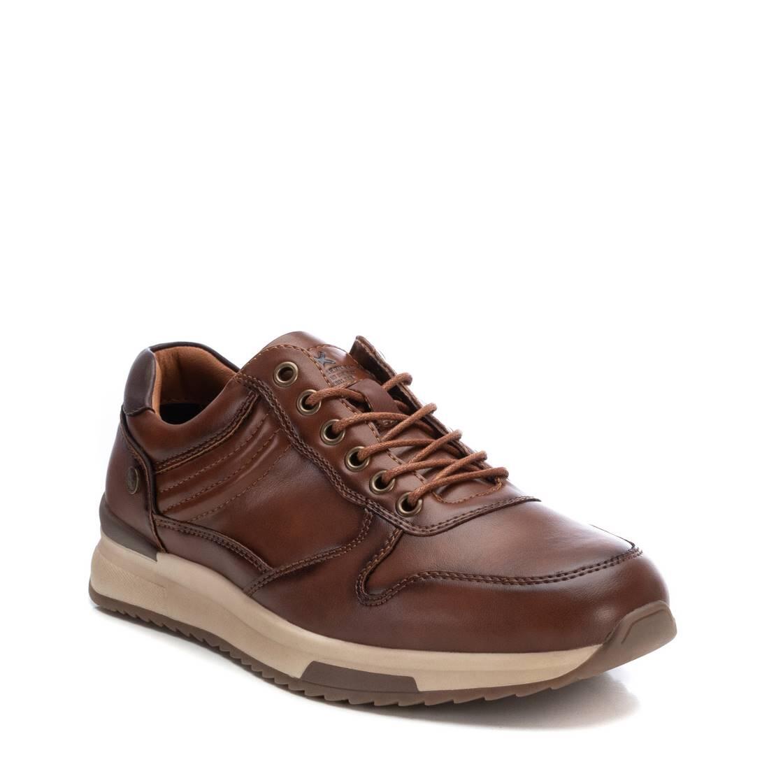 Baskets Xti modèle 10147-700103 pour homme 2/6