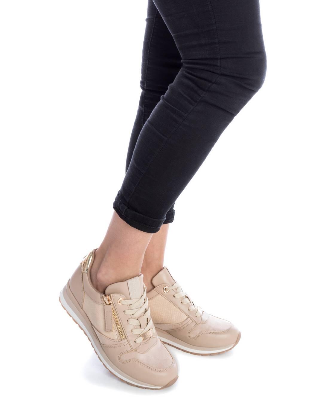 Zapatilla De Mujer Xti 141868 Beige 2/6