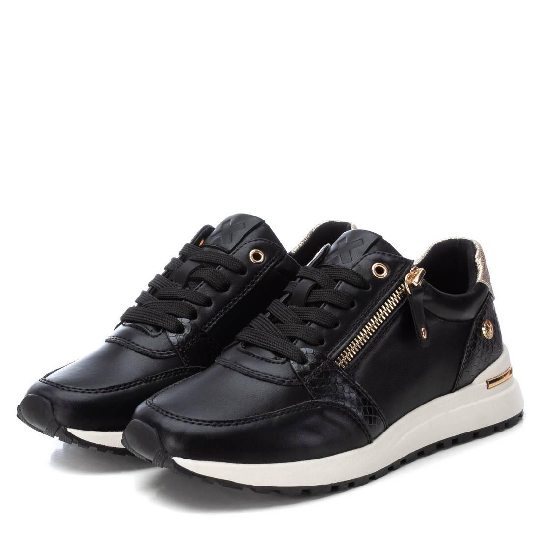 Zapatilla De Mujer Xti 143202 Negro 5/6