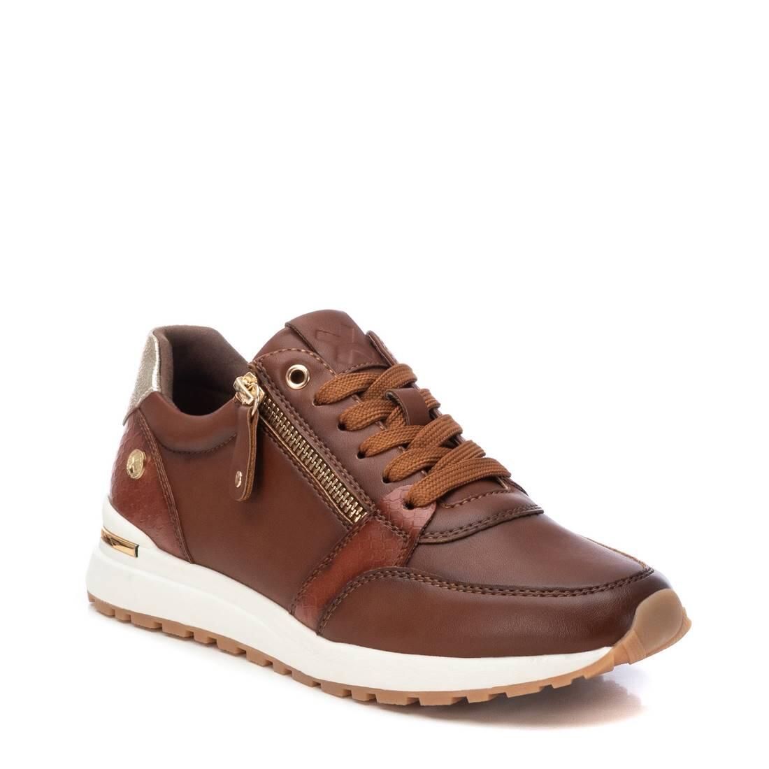 Zapatilla De Mujer Xti 143202 Camel 3/6
