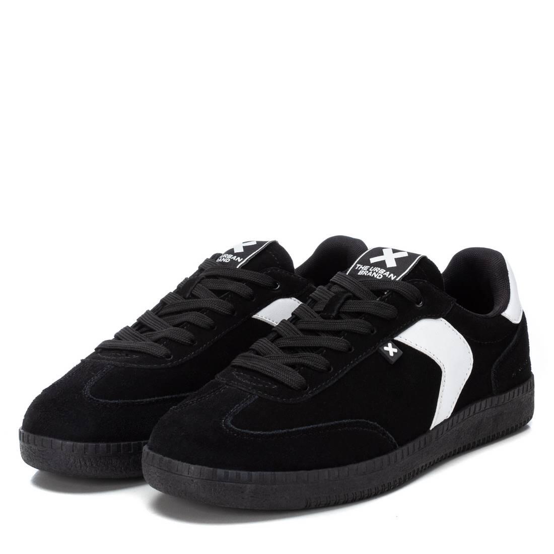 Zapatilla De Hombre Xti 143396 Negro 4/5