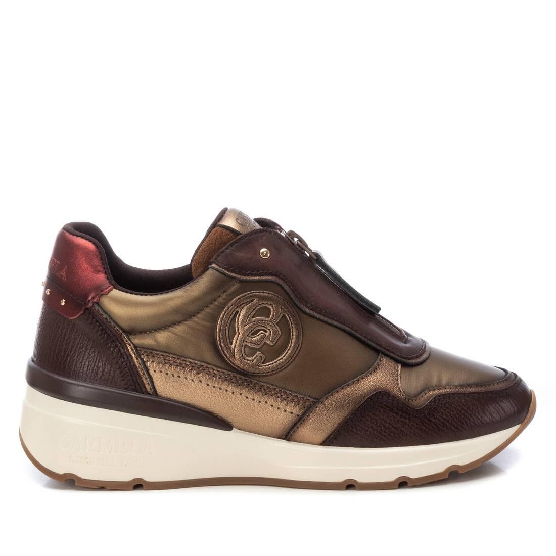 Zapatilla De Mujer Carmela 161830 Marron 1/6