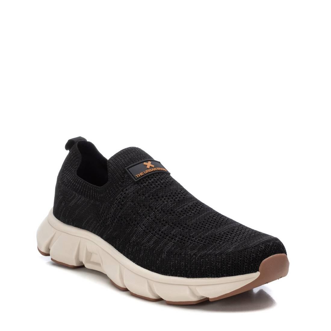 Zapatilla De Hombre Xti 143155 Negro 2/5