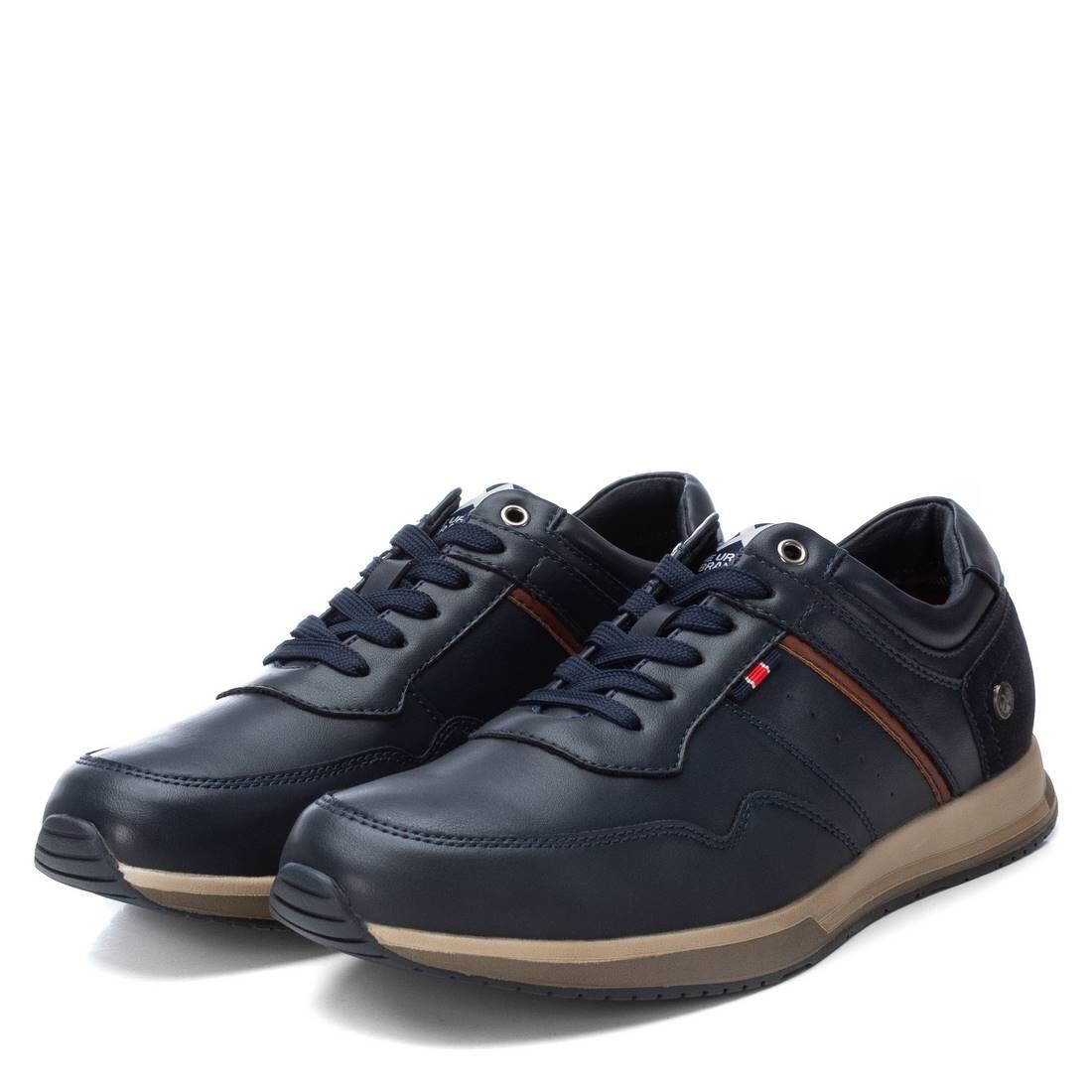 Baskets Xti modèle A9021 pour homme 4/5