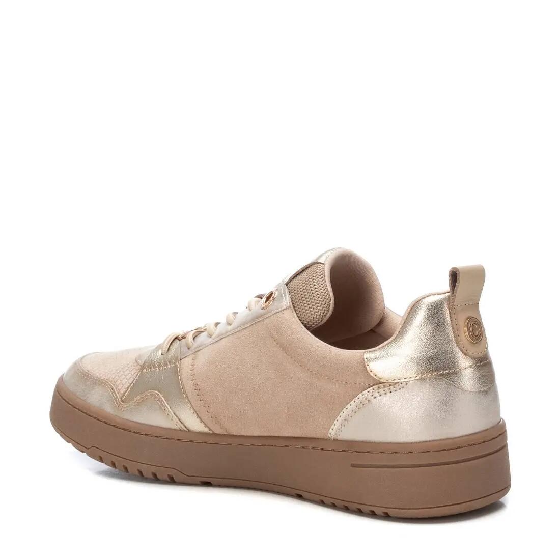 Zapatilla De Mujer Carmela 161808 Beige 3/4