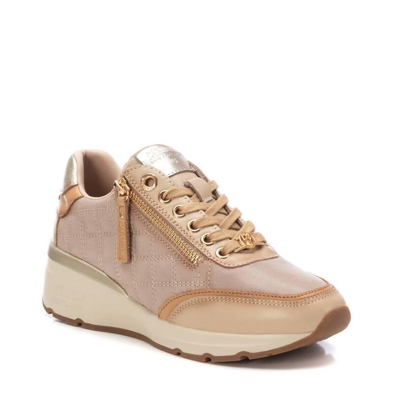 Zapatilla De Mujer Carmela 161954 Beige