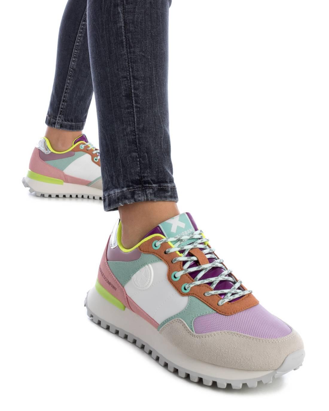 Baskets Xti modèle 142934 pour femmes 2/6