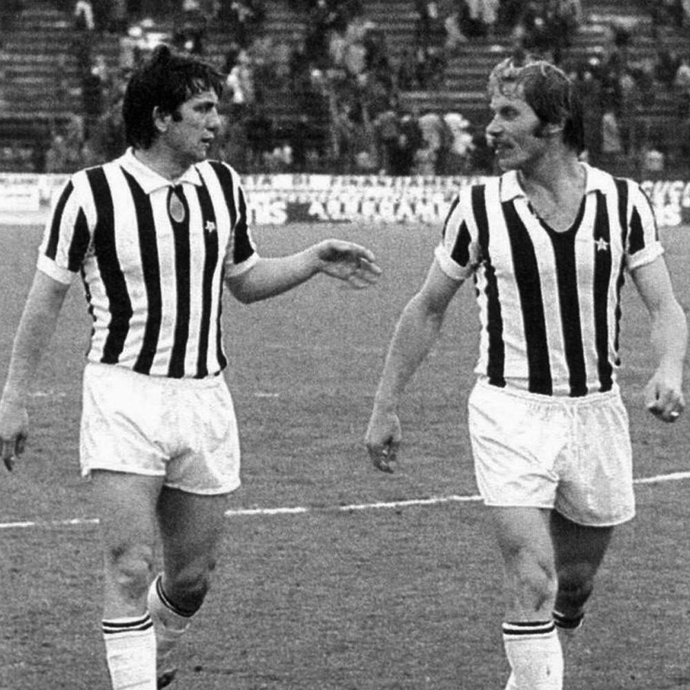 Retro Voetbalshirt - Heren - Juventus FC 1976 -77 - Zwart - Wit 2/7