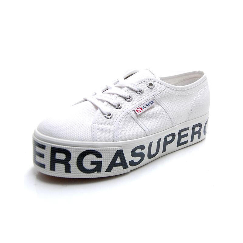 Sneakers für Frauen Superga Cotw Outsole Lettering