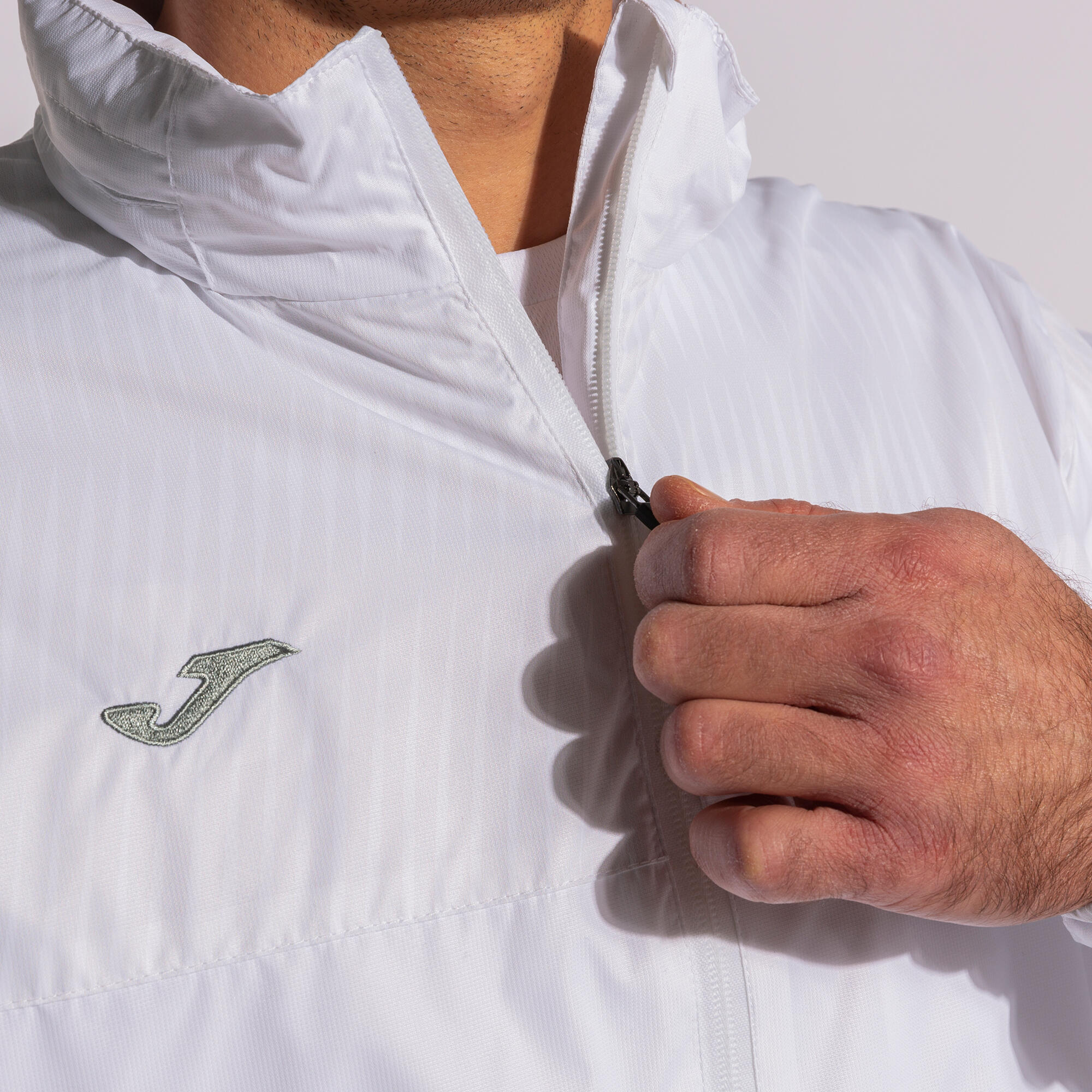Chubasquero Fútbol Hombre Joma Montreal Blanco 4/5