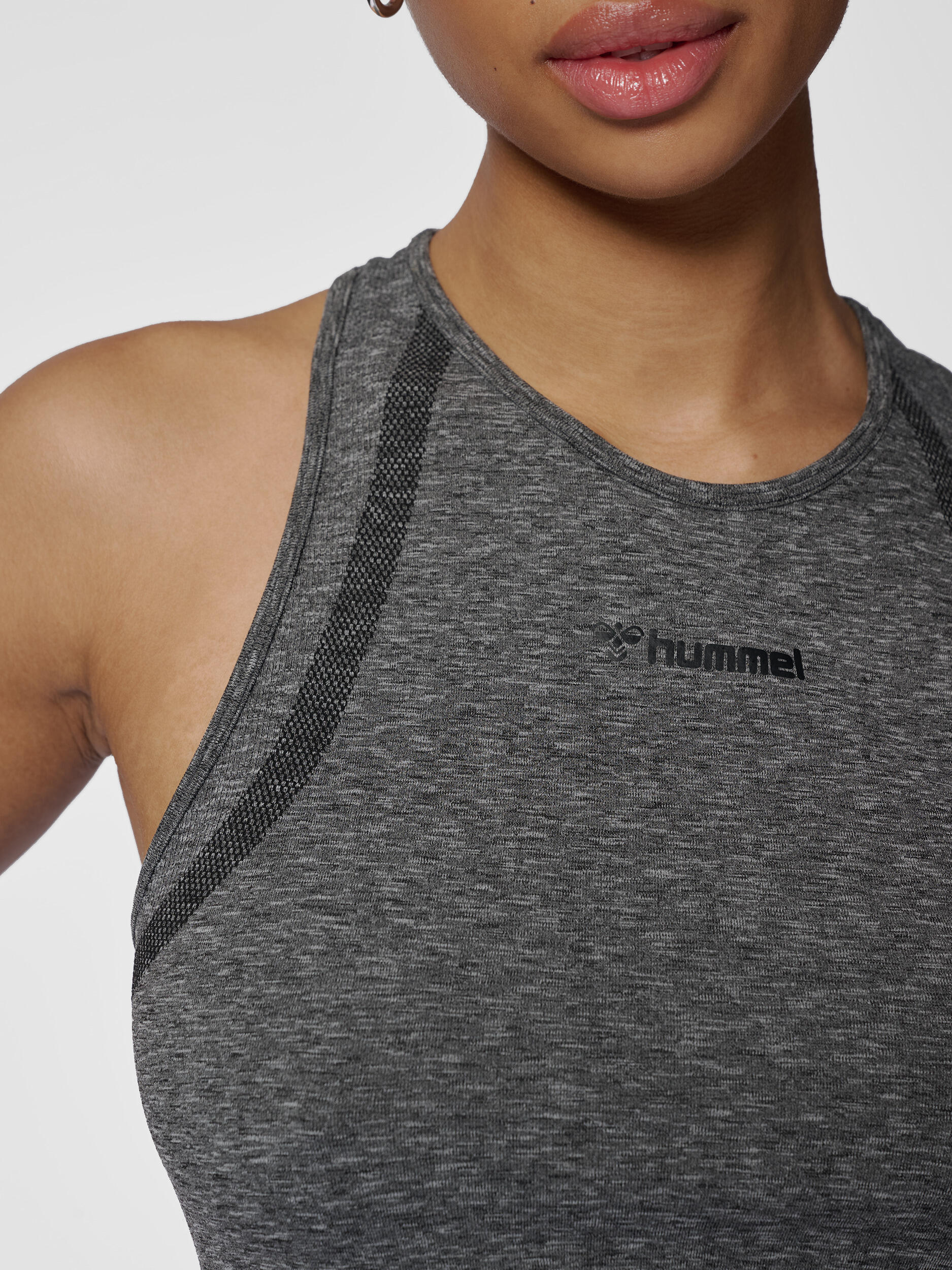 T-Shirt Hmlmt Hyper Multisport Damen 4/7