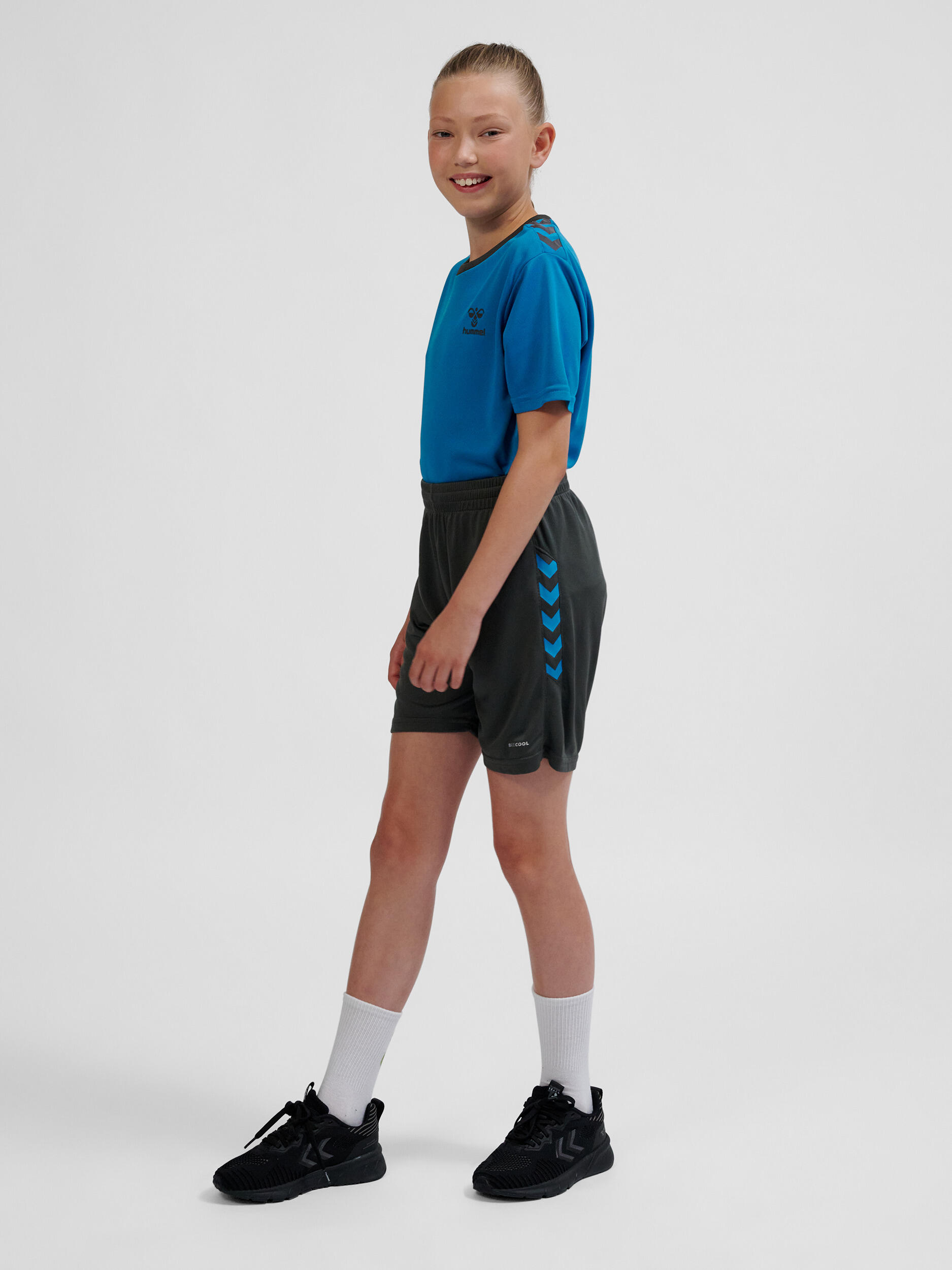 Enfiler Short Hmlstaltic Enfant HUMMEL 4/7